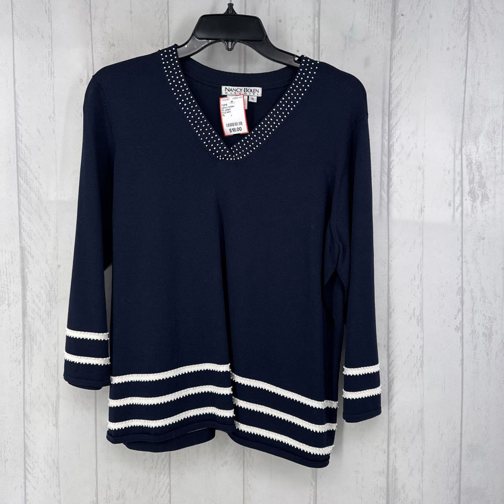 XL pearl embelished v-neck 3/4 slv top