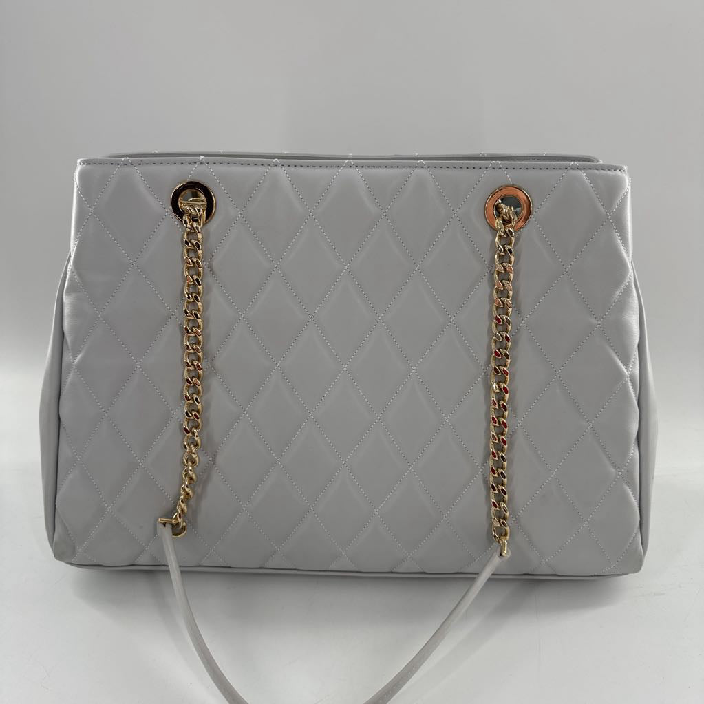 chain strap quilted tote