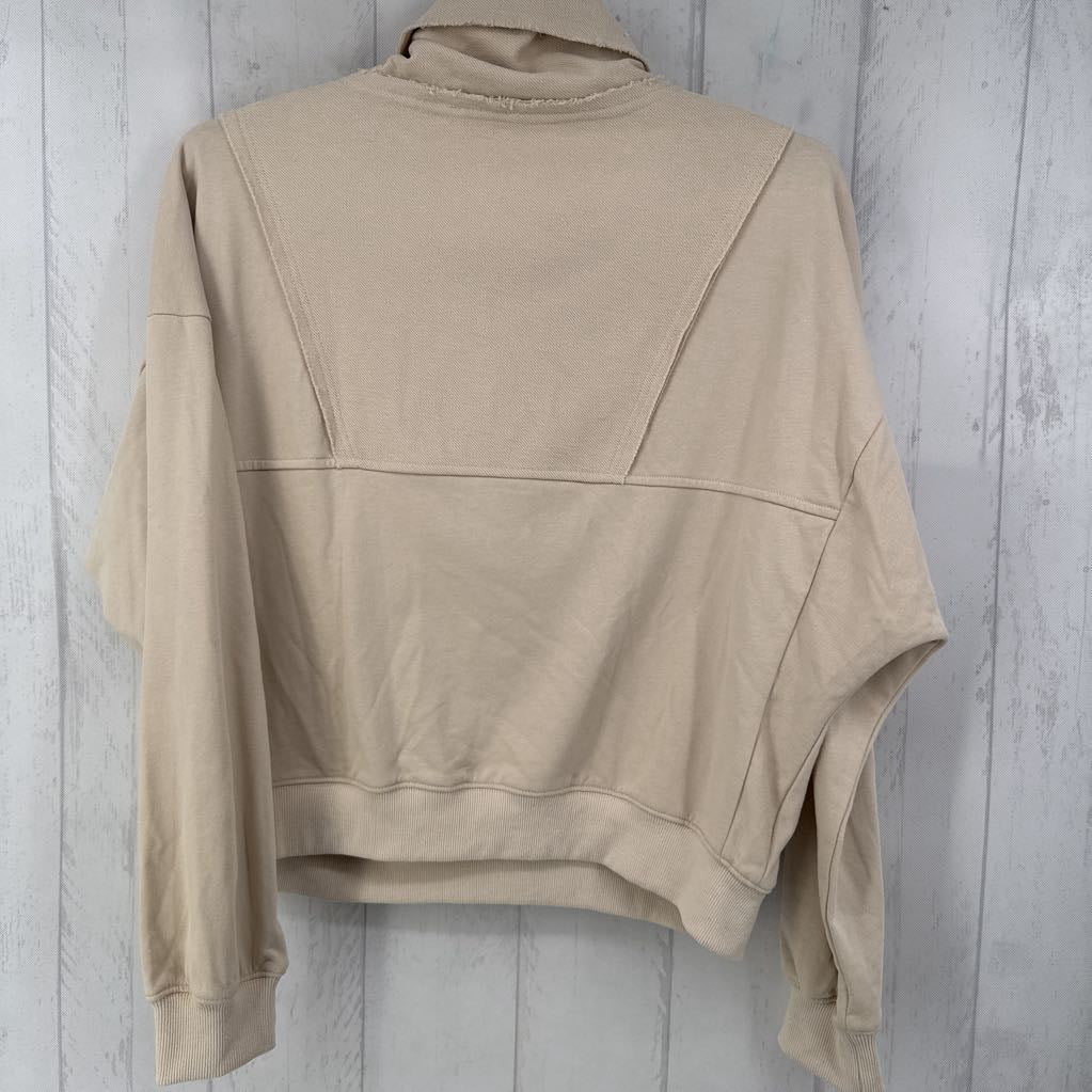 M l/s quarter zip pocket top