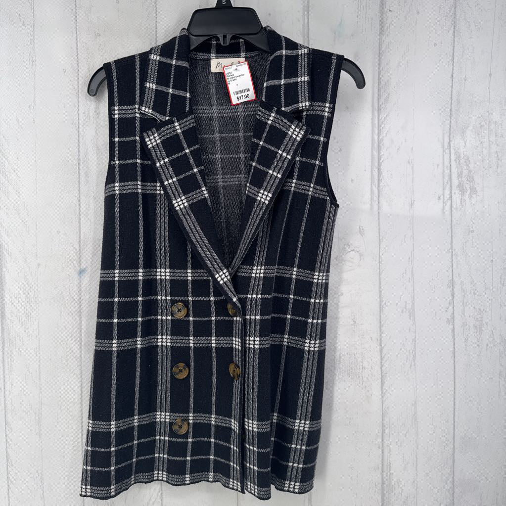 M plaid sweater vest