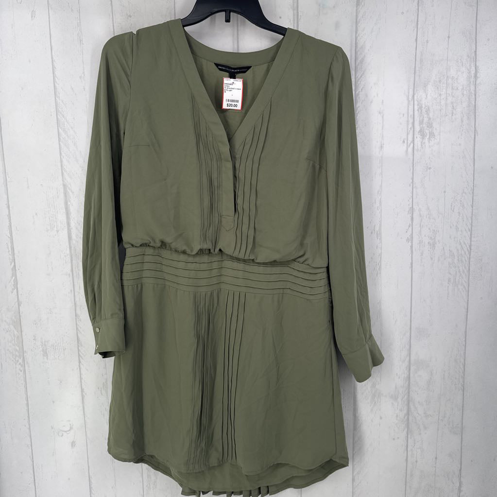 12 smocked v-neck l/s dress