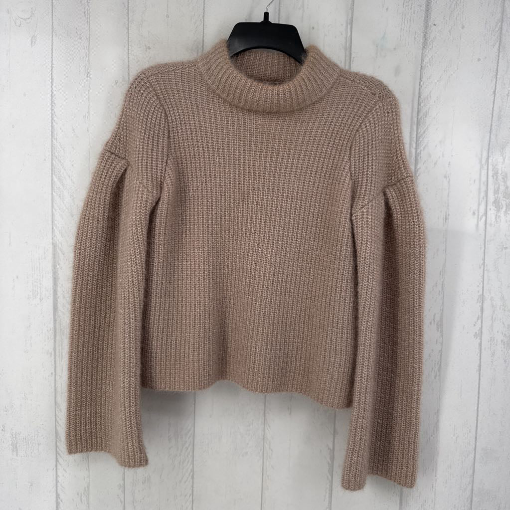 M chunky knit sweater