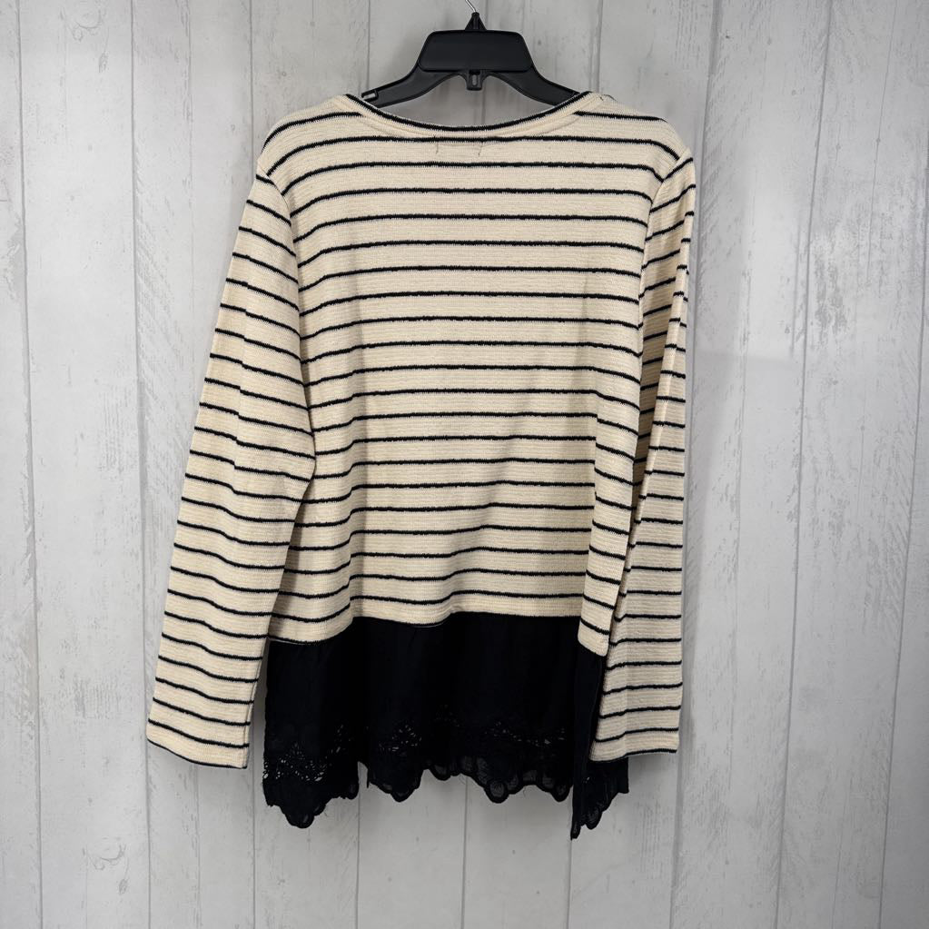 R68 XL striped ruffle hem l/s top