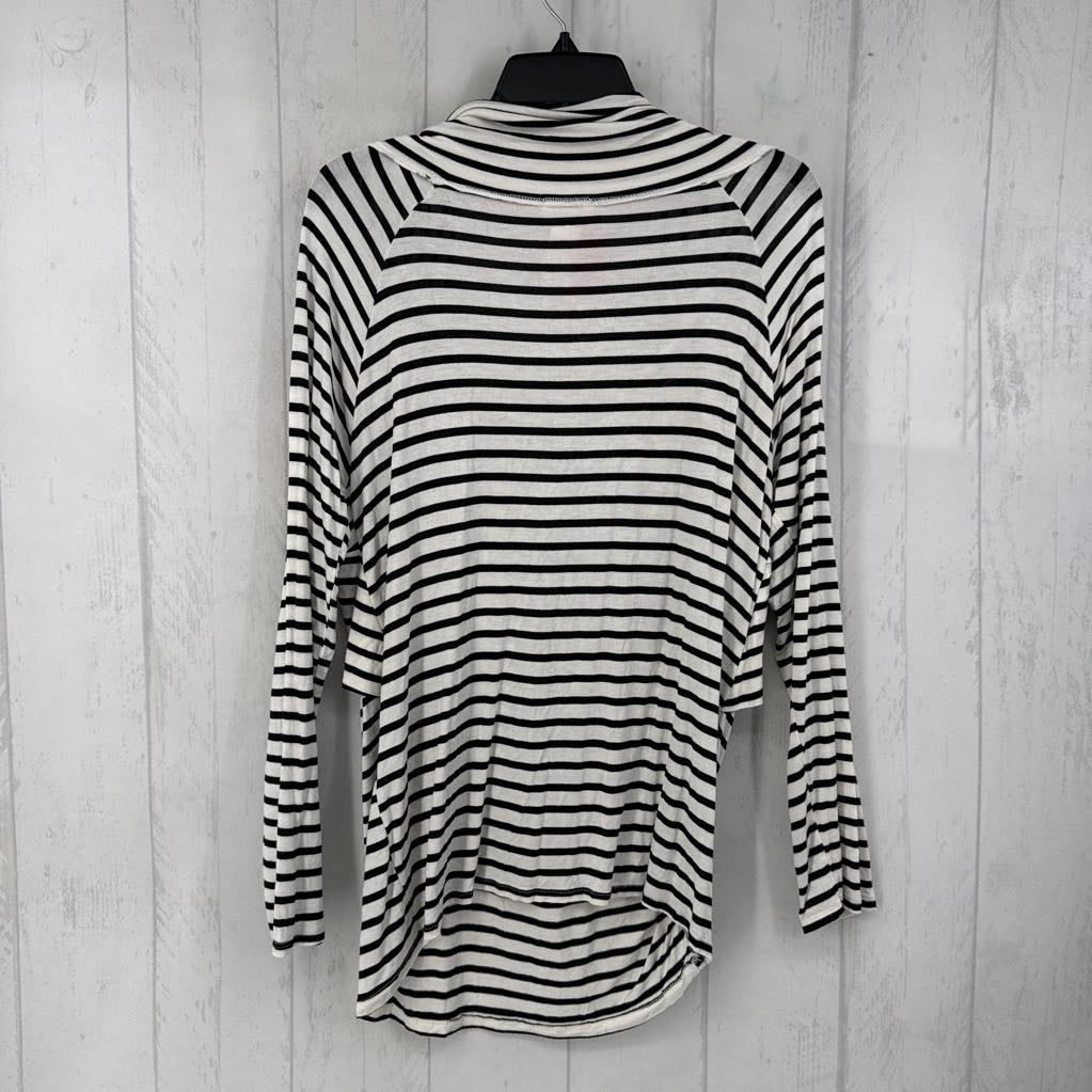L striped crossover l/s top