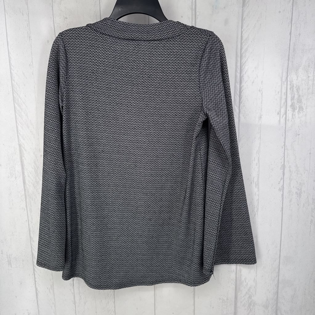 XS chevron print l/s top