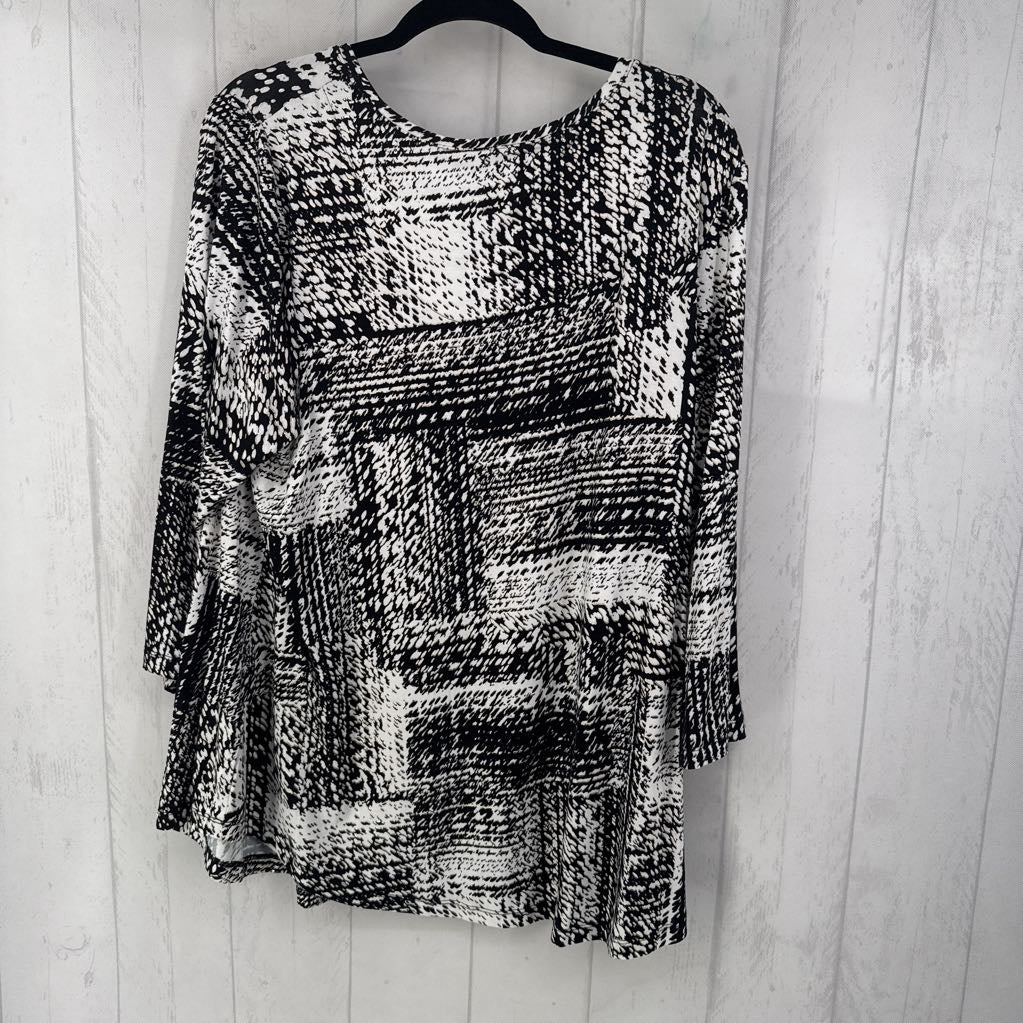 2X printed scoop neck 3/4 slv top