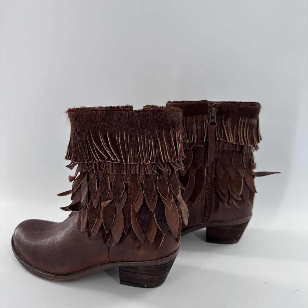 7 leather fringe boot
