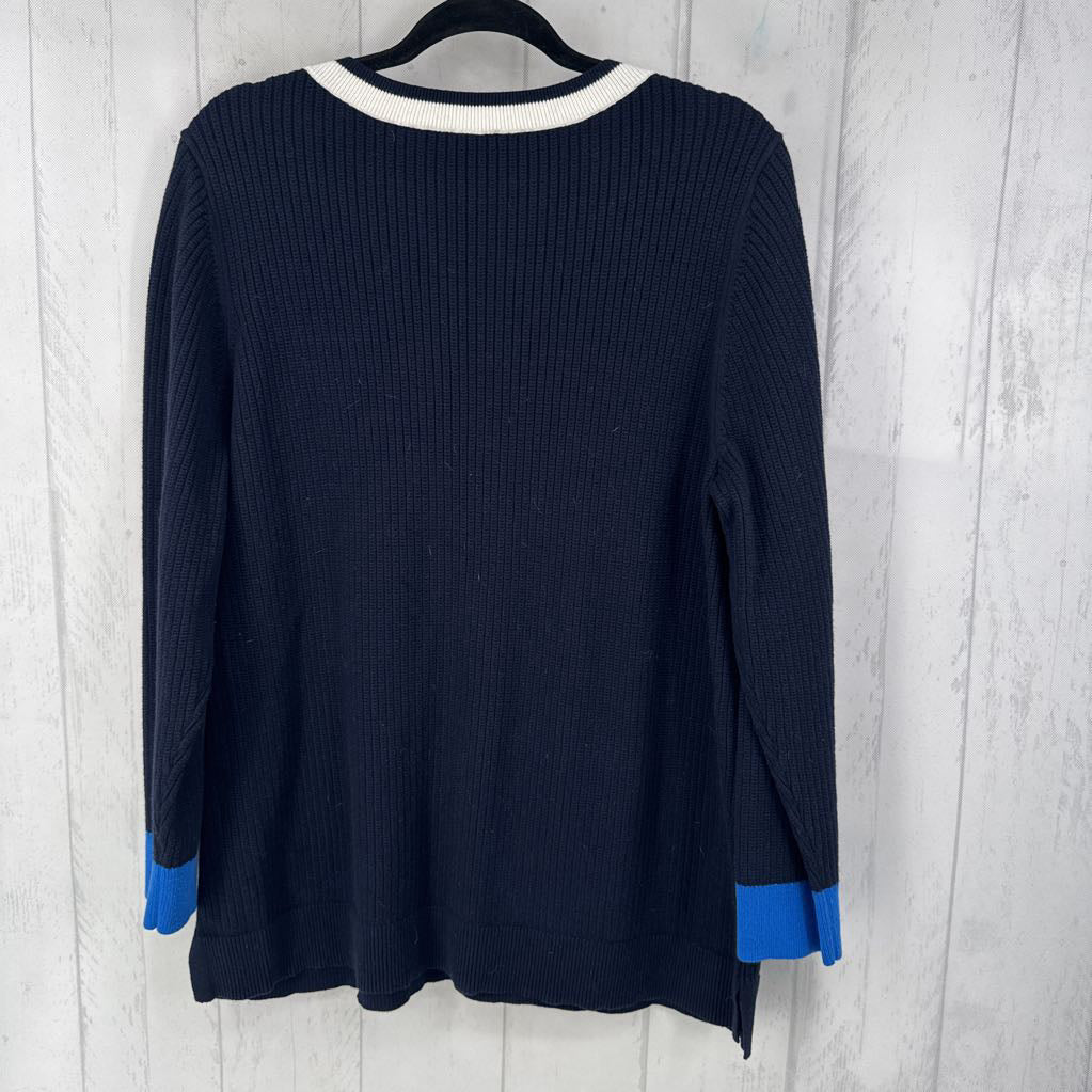 2x l/s v-neck sweater