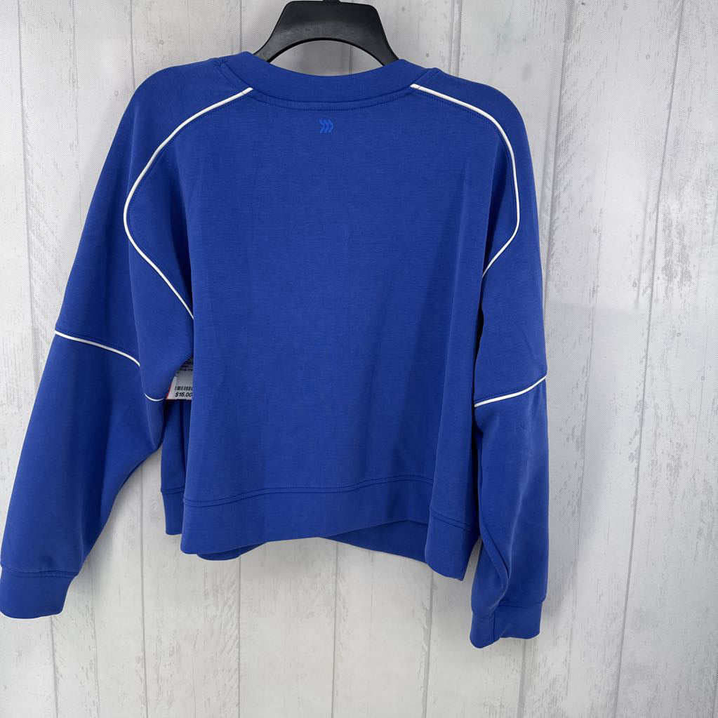 XL crop crewneck sweatshirt