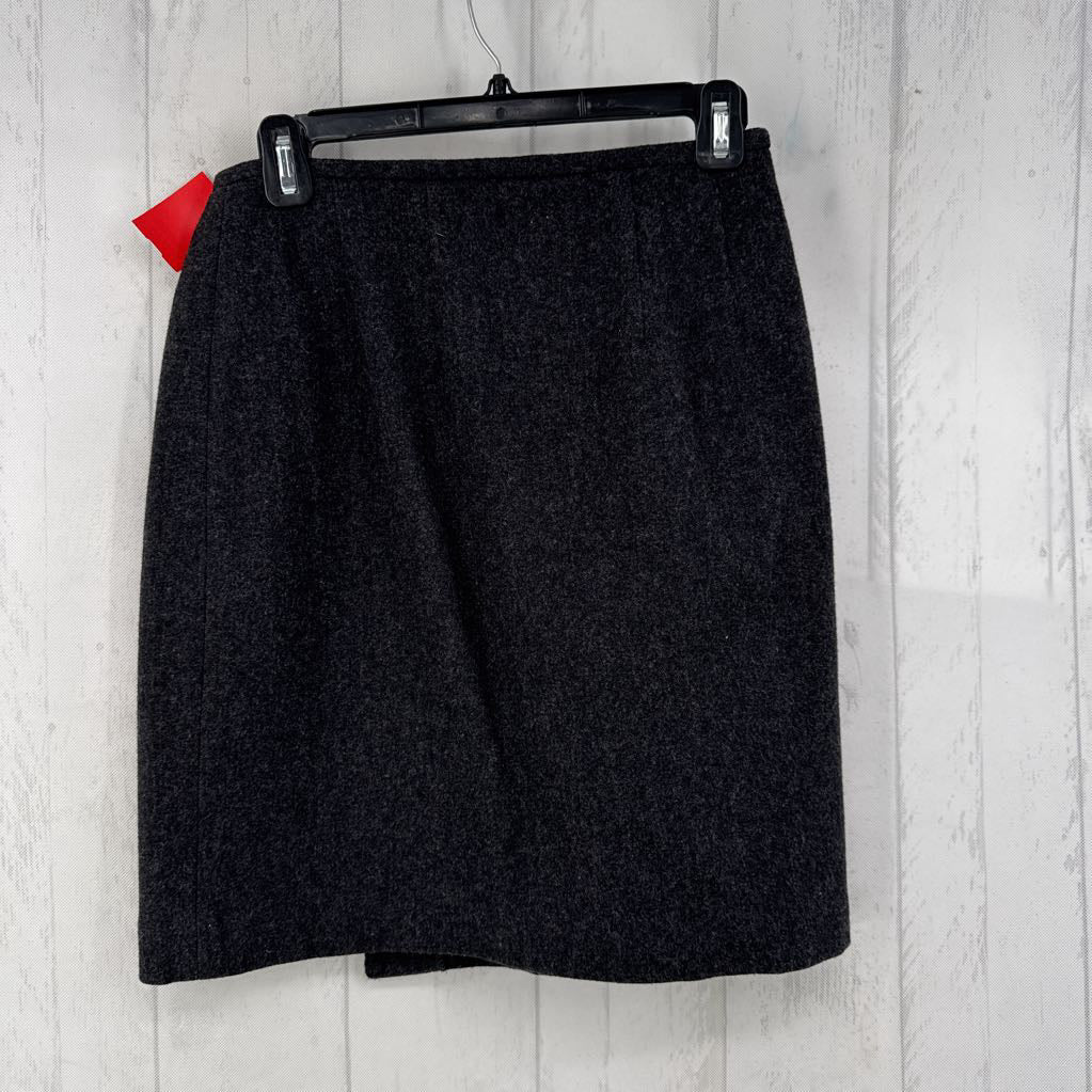 6T wool skirt