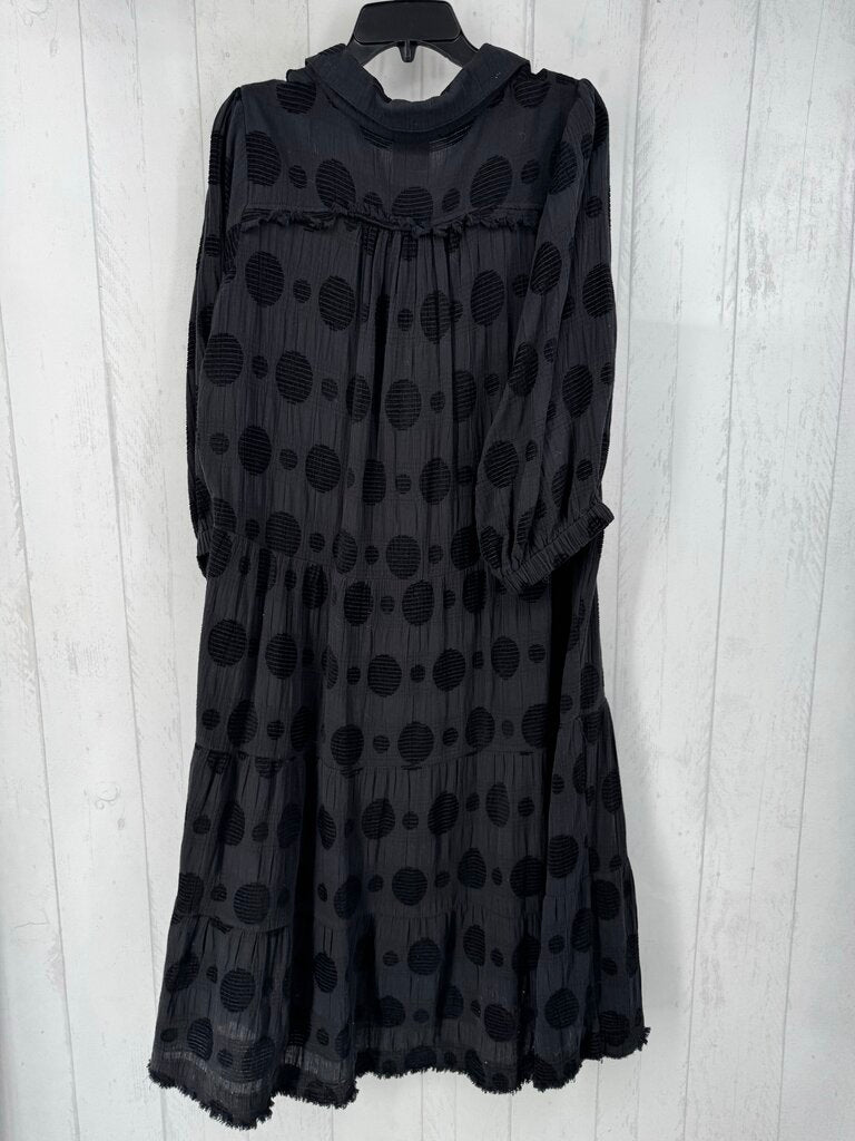 XL textured tiered 3/4 slv dress