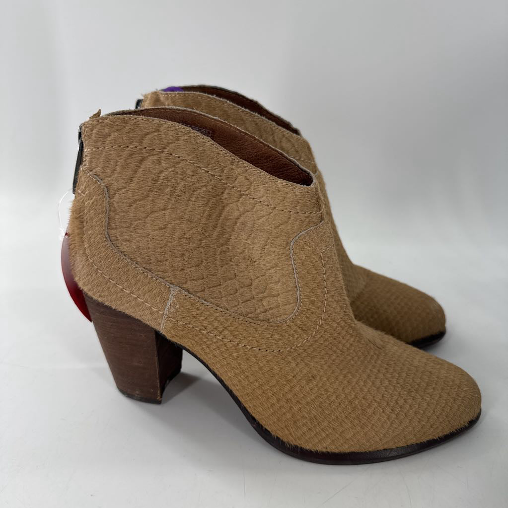 8 calf hair/snakeskin ankle boot