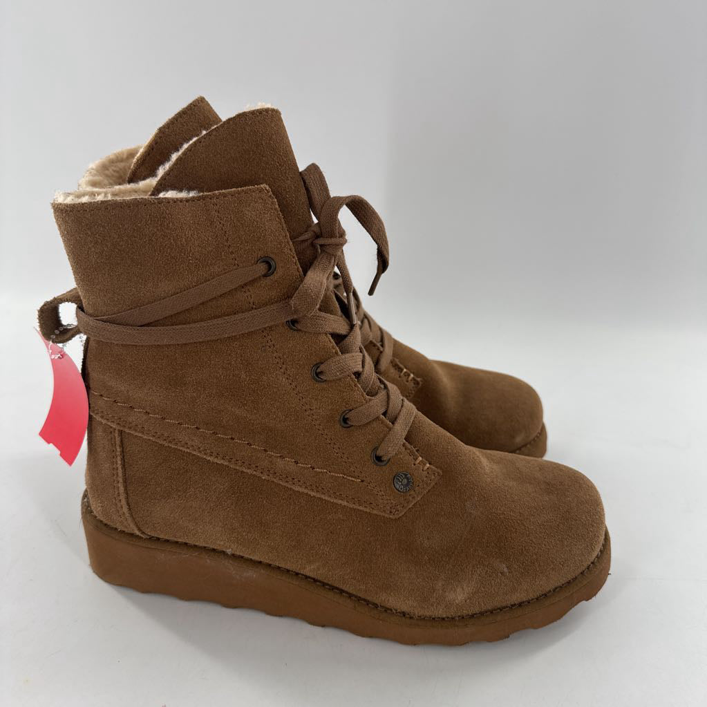 9 sherpa lined suede boots