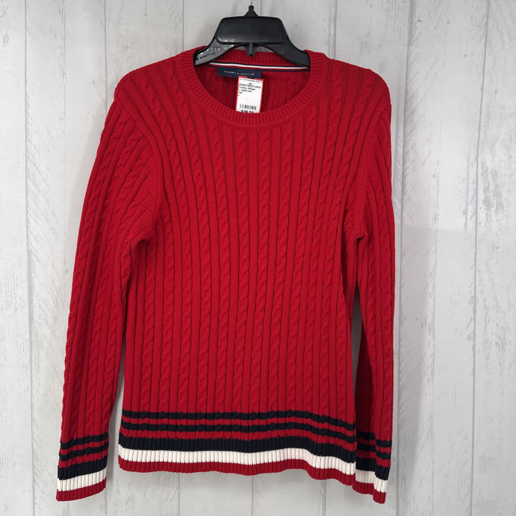 L cable knit sweater
