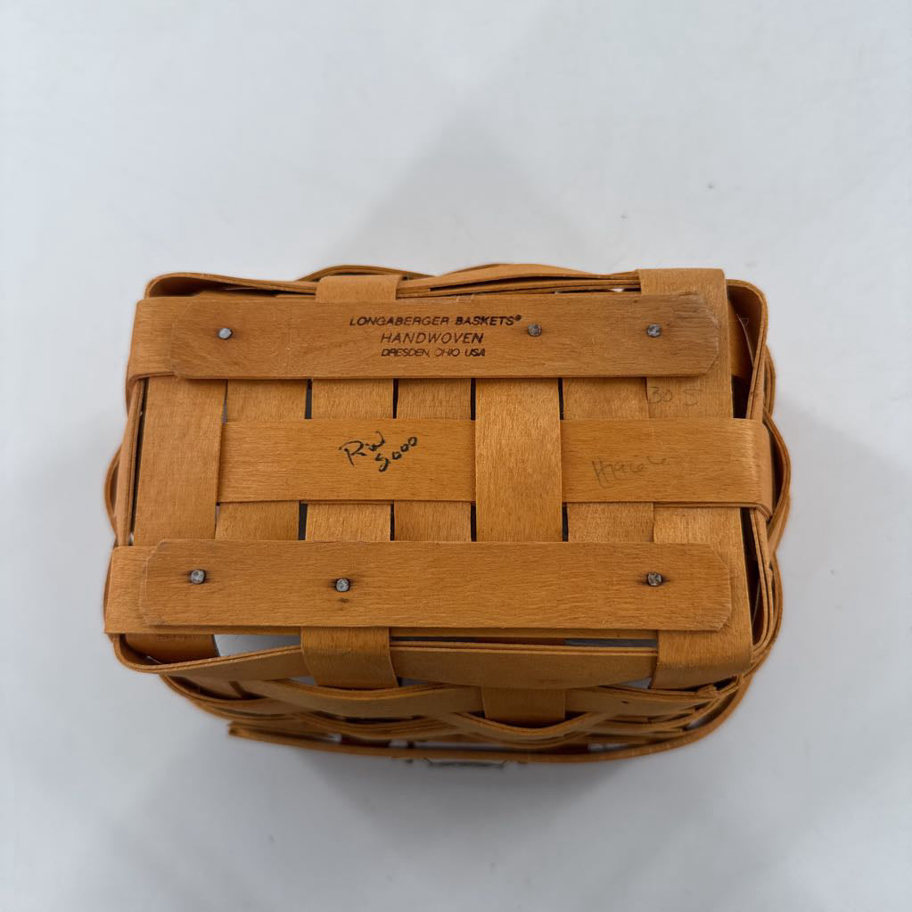 longaberger small key basket
