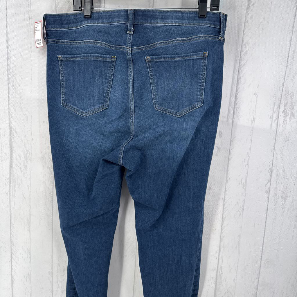 18 hi-rise skinny jean