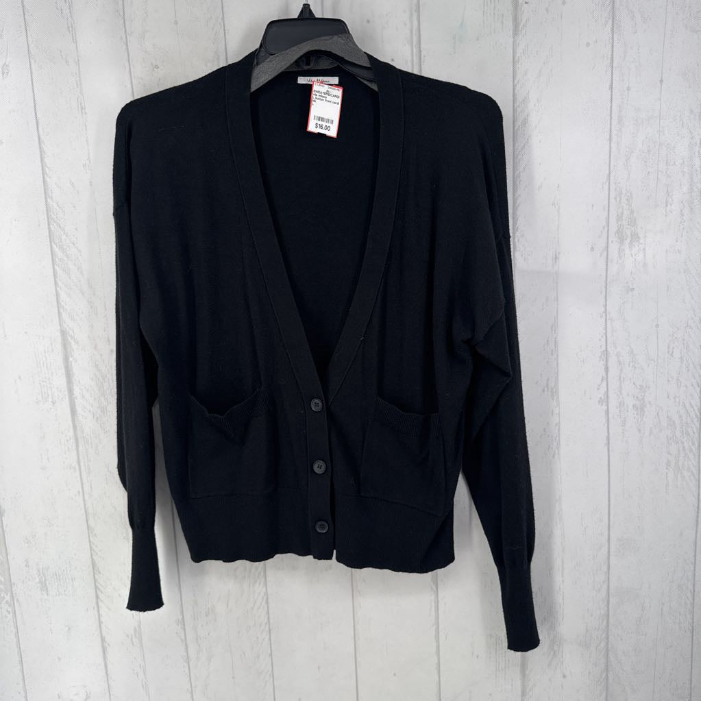 L button front cardi