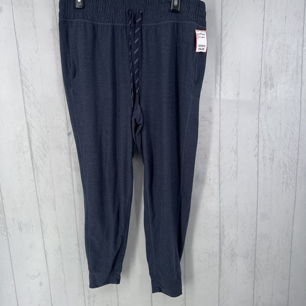L pull-on joggers