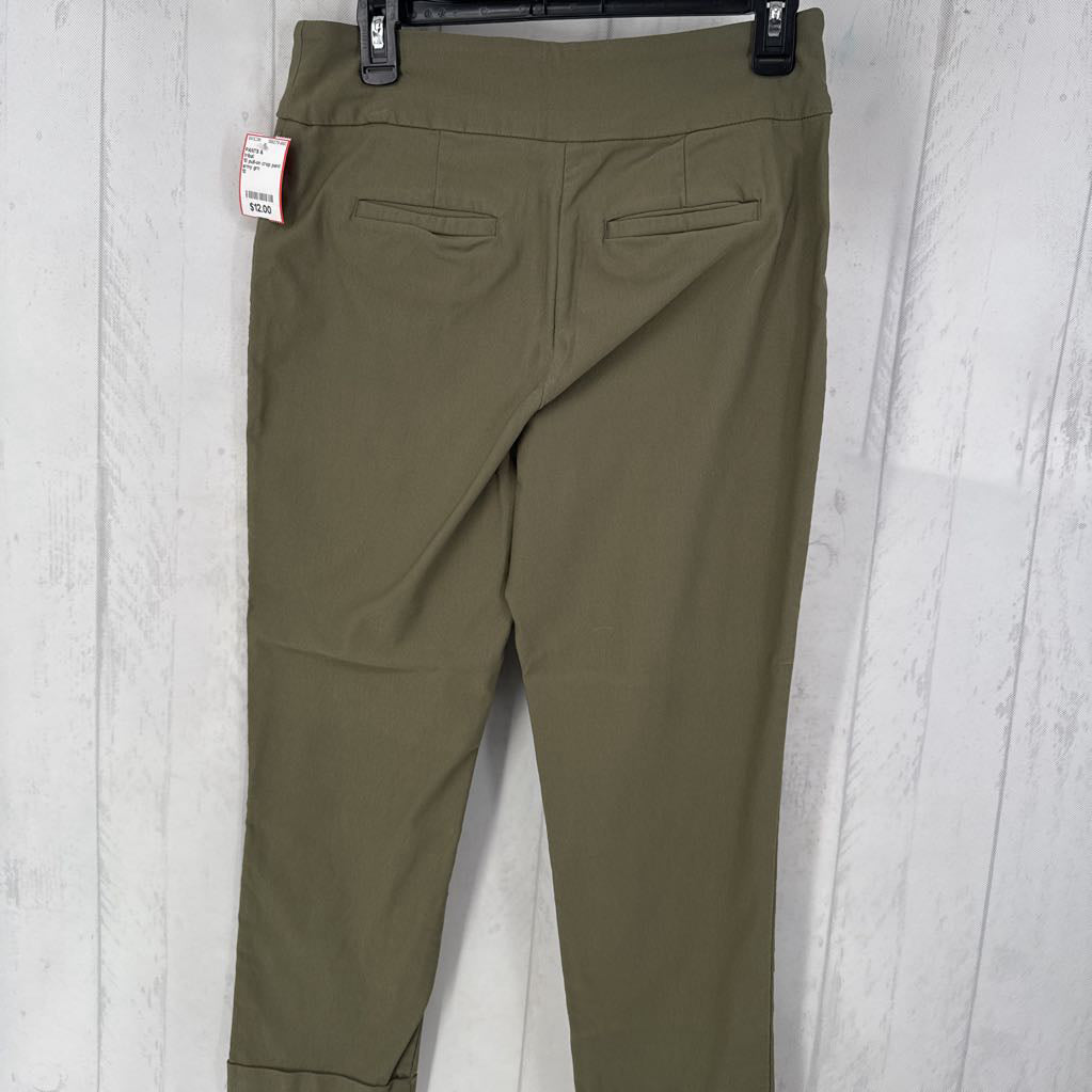 10 pull-on crop pant