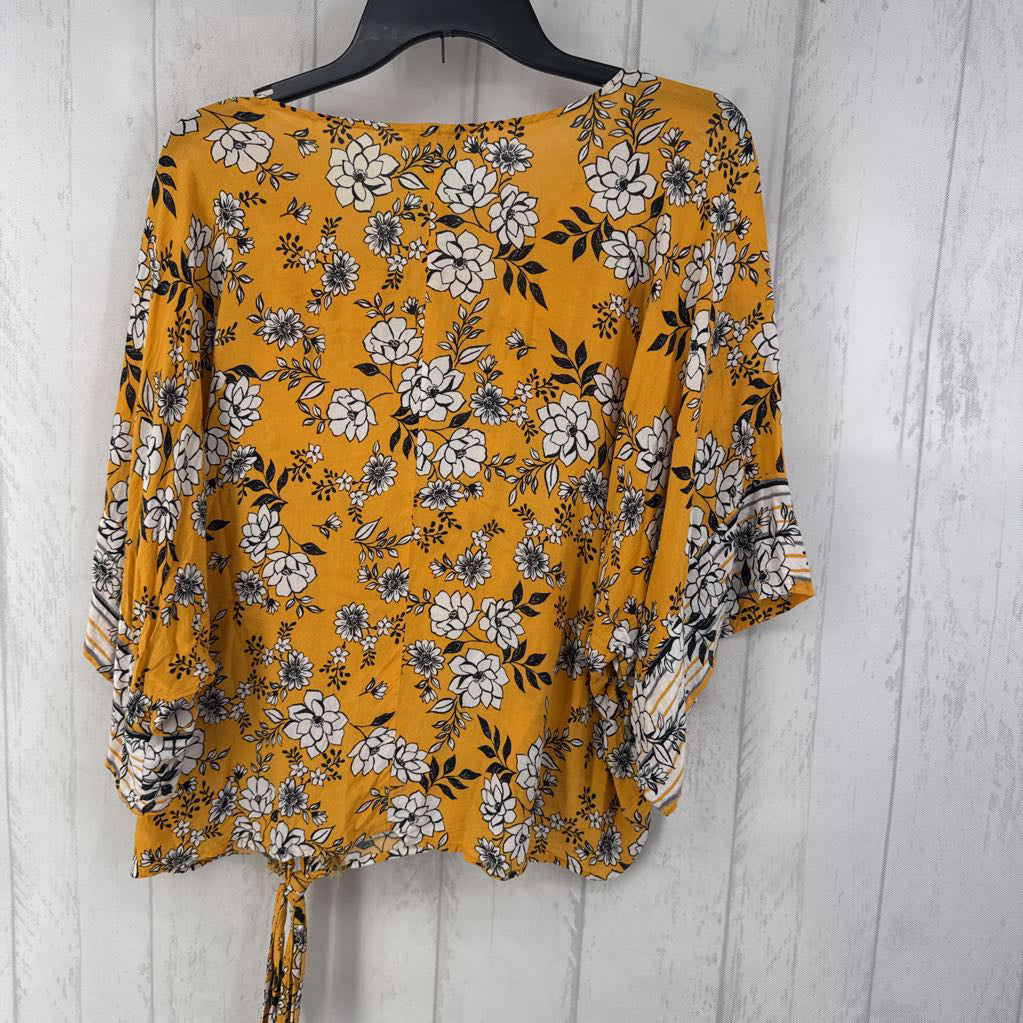 M s/s flower print knotted top