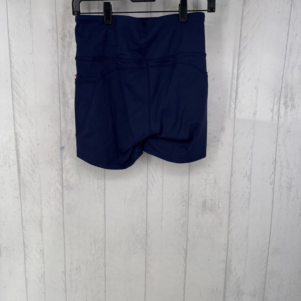 M hi-rise shorts