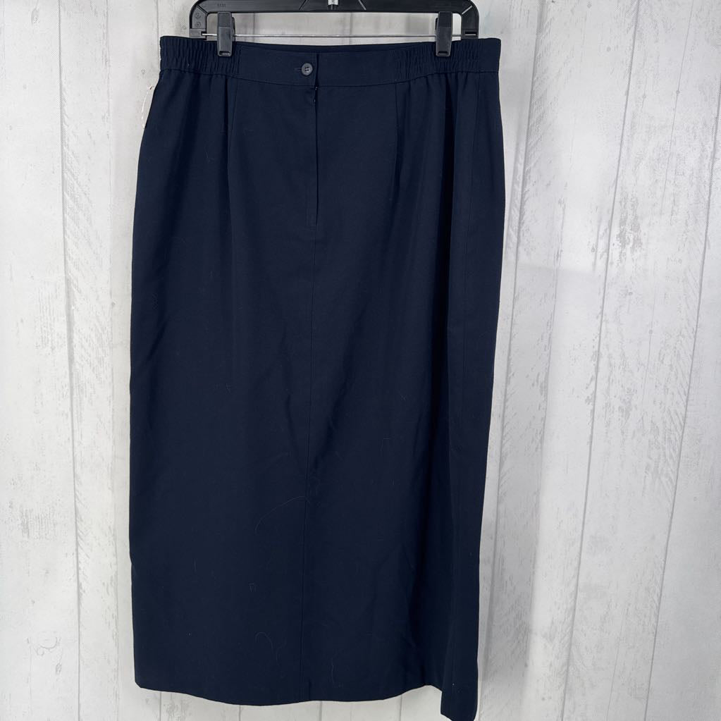 18 front slit skirt