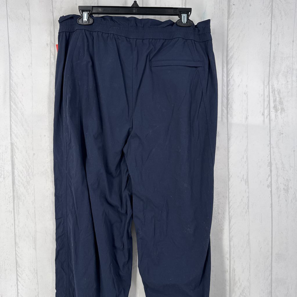 L/T pull-on nylon pants