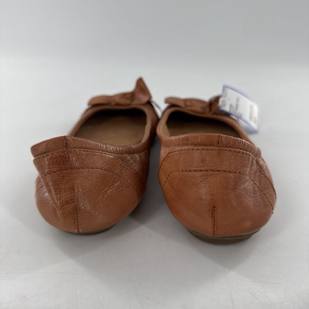 8.5 leather bow slip-on flats