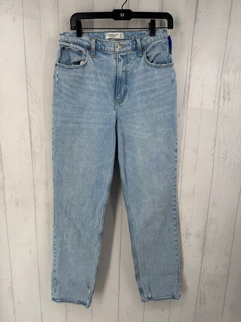 8L hi-rise straight leg jean