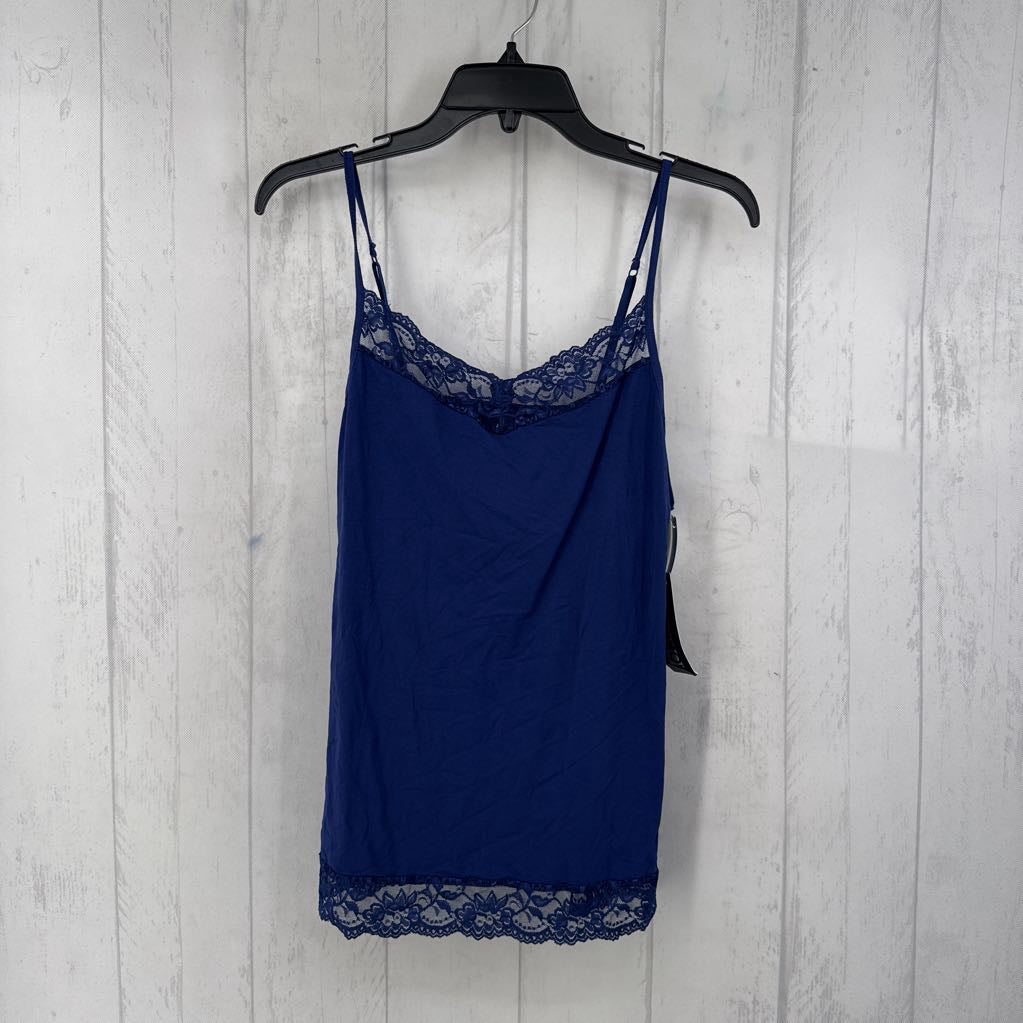 R20 L lace trim cami