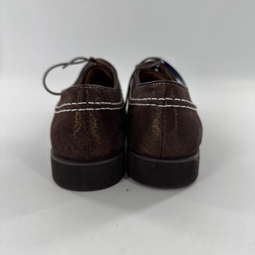 8.5 lace-up shimmer loafer