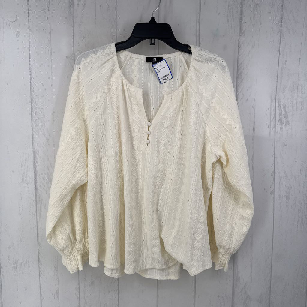 L crochet notch neck l/s top