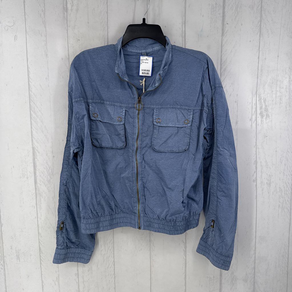 L nylon zip-up jacket