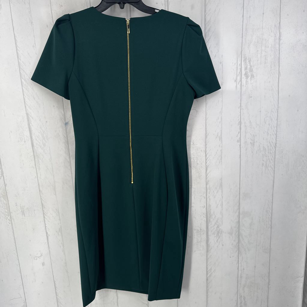 12 s/s back zip dress