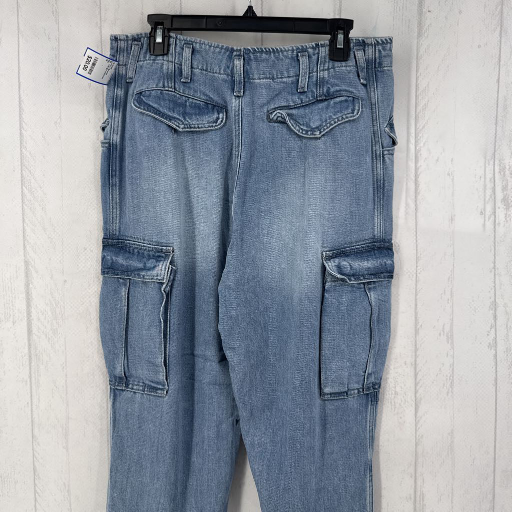 12 cargo pocket jean