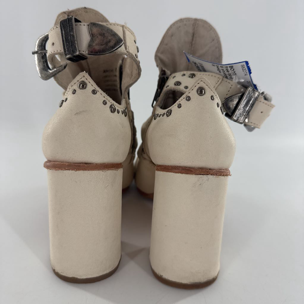 8 studded ankle boot