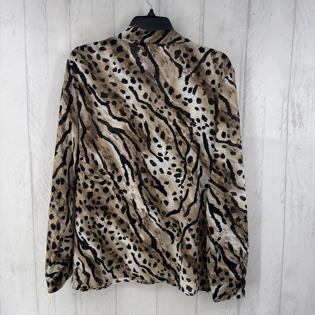 14 animal print button down l/s top