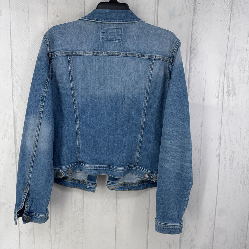 XL denim jacket