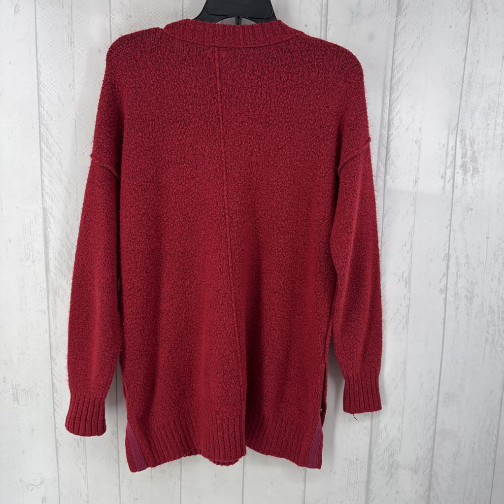 M crewneck tunic sweater