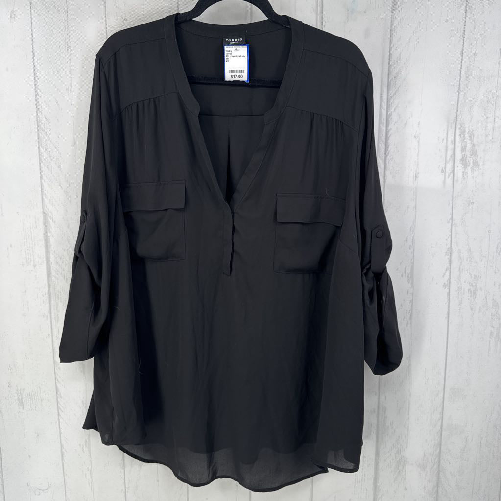 4X v-neck tab slv top