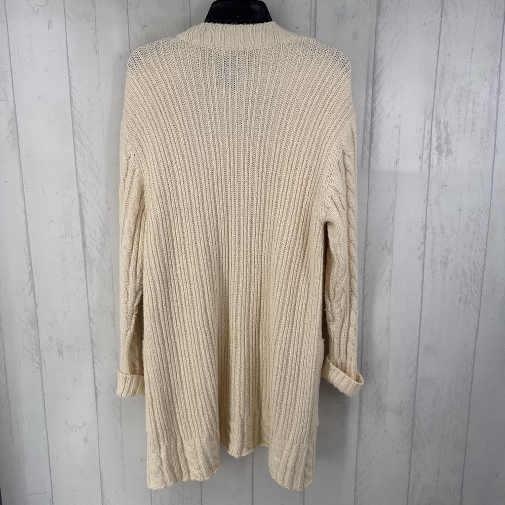 S/M cable knit long cardi
