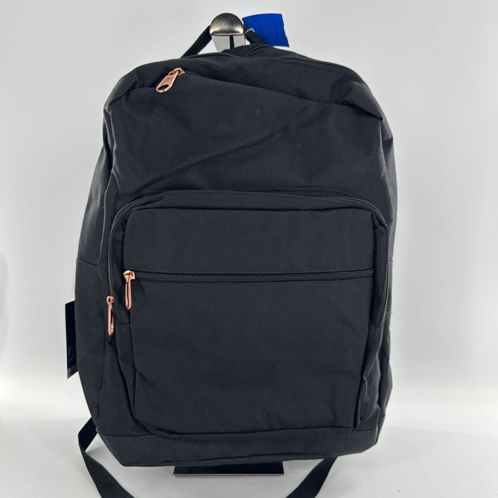 R40 backpack