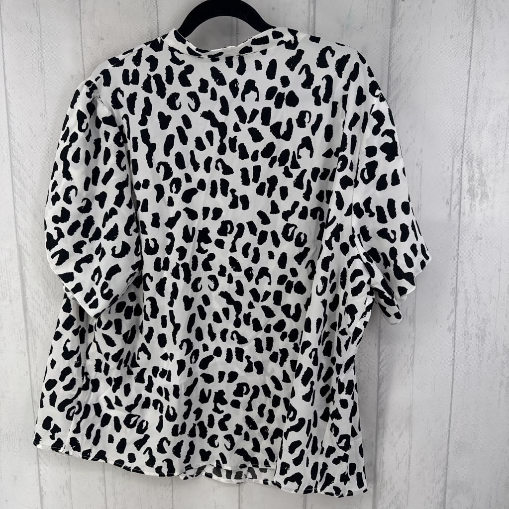 4xl s/s animal print top