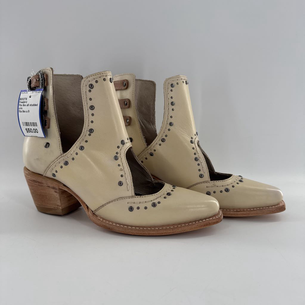 fits like a9 studded leather bootie