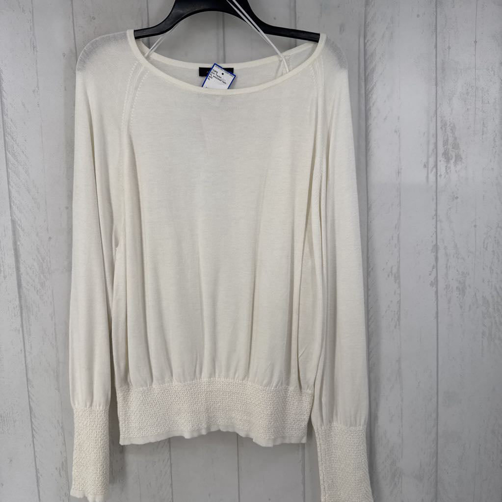 XL smocked hem l/s top