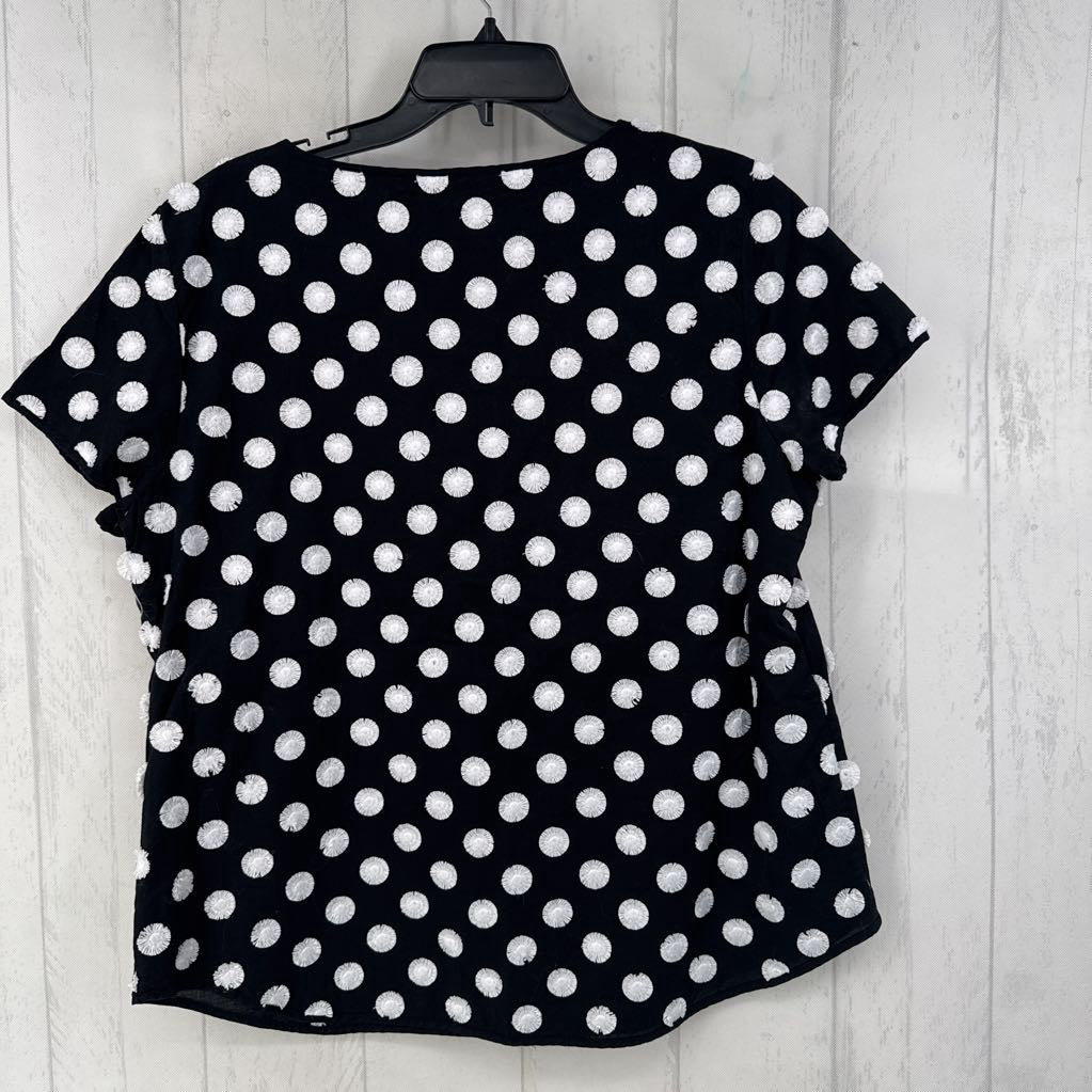 M s/s circle print scoop neck top