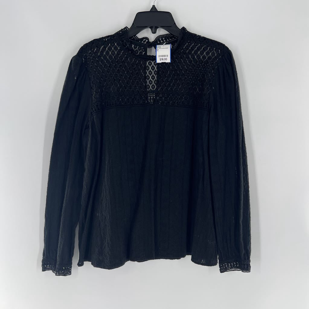 XL lace smocked l/s top