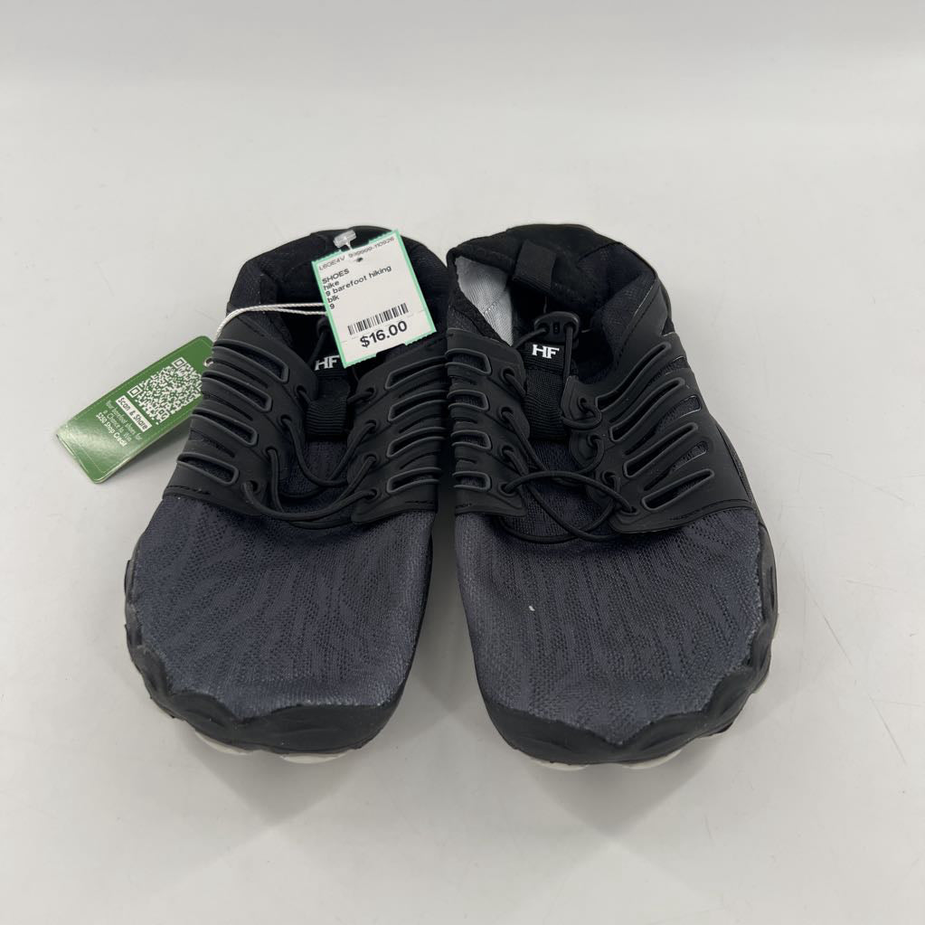 9 barefoot hiking shoes