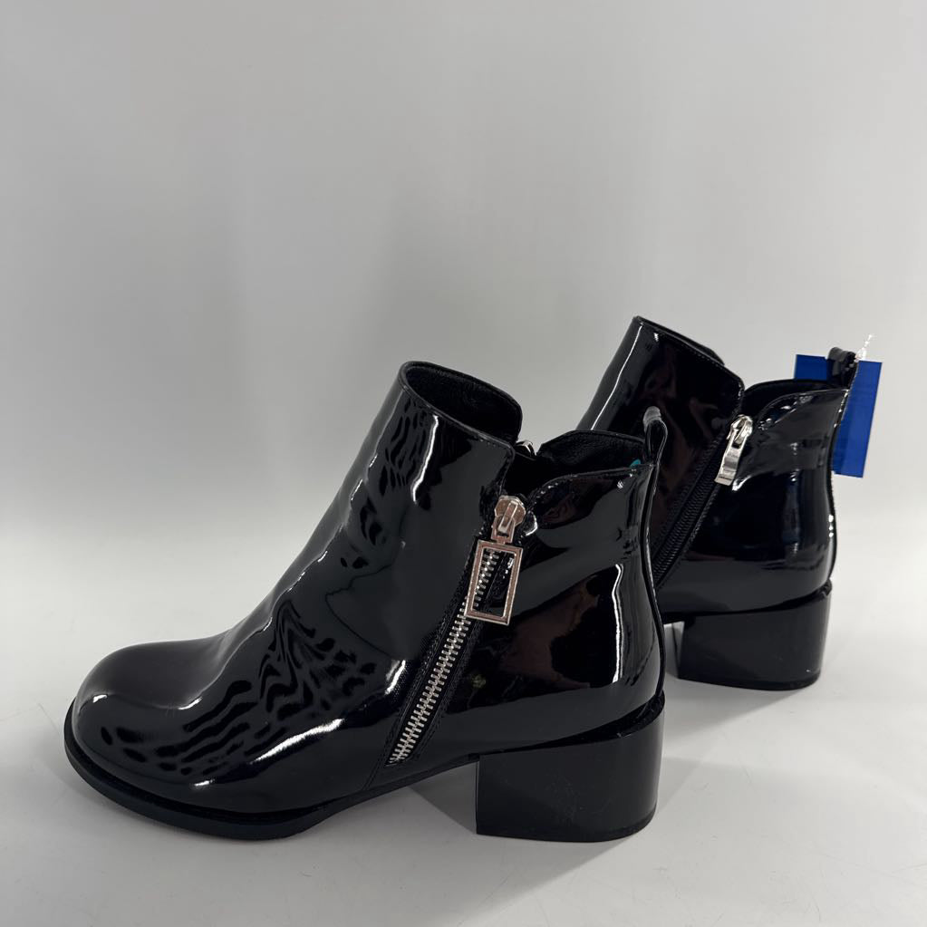 7.5 patent leather bootie
