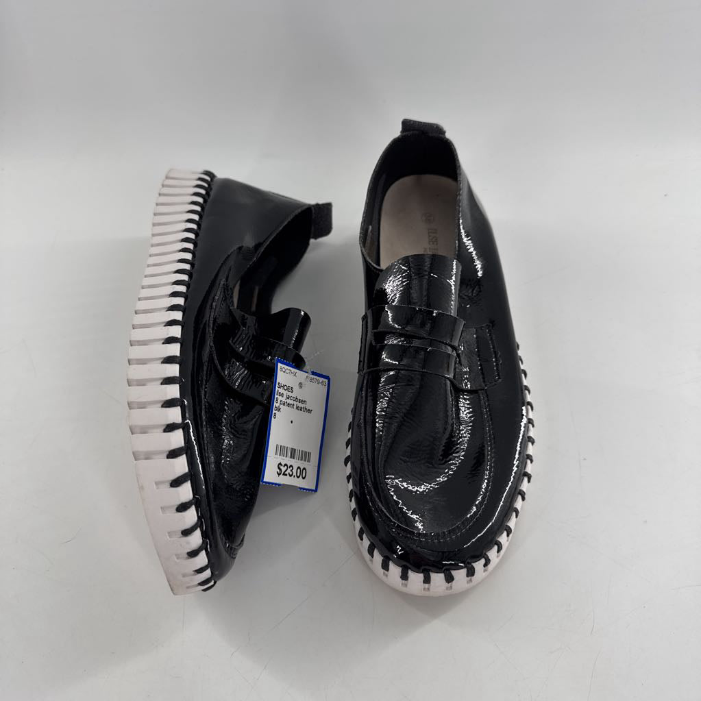 8 patent leather loafer